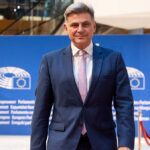 Νικόλας Φαραντούρης