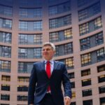 Νικόλας Φαραντούρης