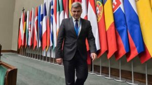 Νικόλας Φαραντούρης