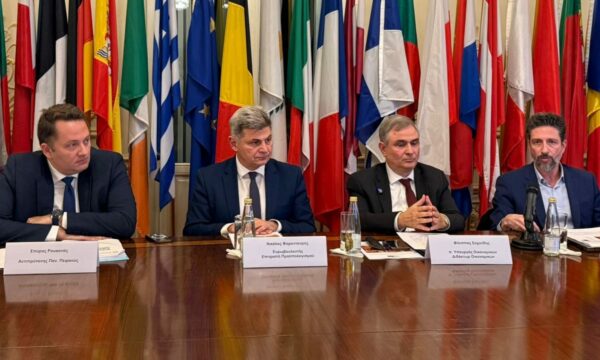 Καμπανάκι Φαραντούρη- Σαχινίδη-Ρουκανά για Ευρωπαϊκούς πόρους και Προϋπολογισμό